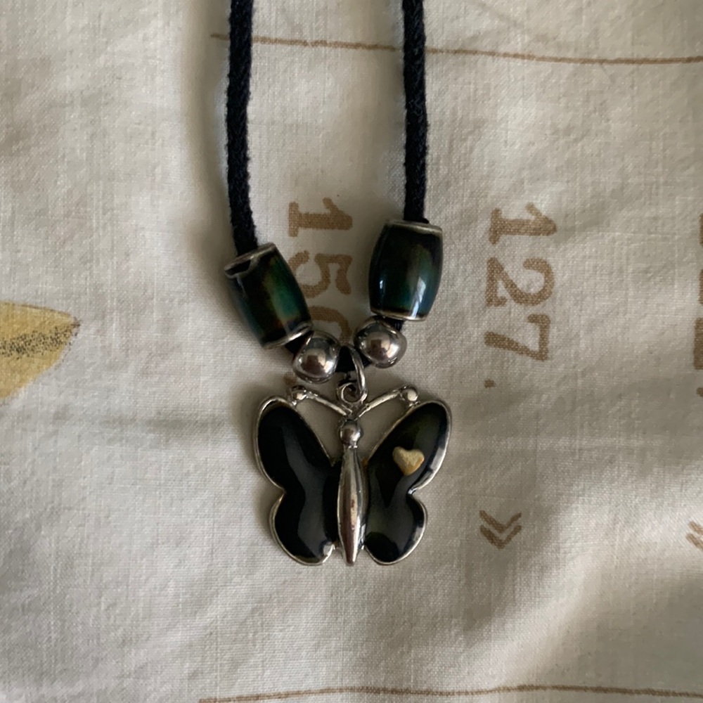 mood changing necklace